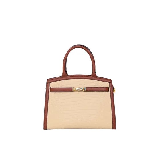 The Brown Essential: Tote Handbag for Chic Versatility