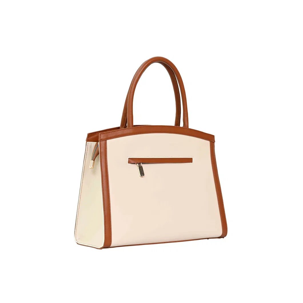 Elegant Brown Handbag: Timeless Style with Gold Buckle Accents