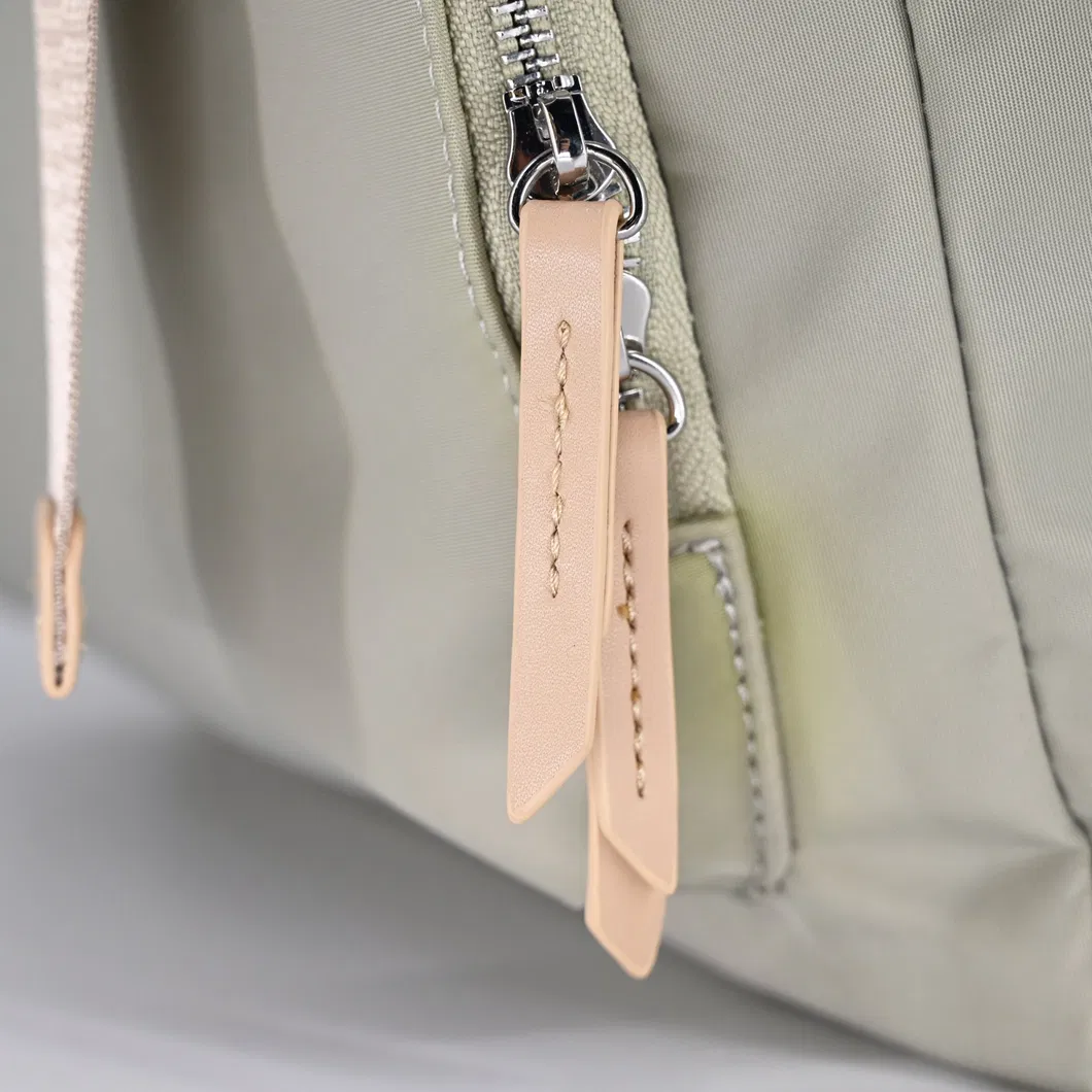 Lady Bag Simple Fashion Women Backpack with Computer Commuter Backpack