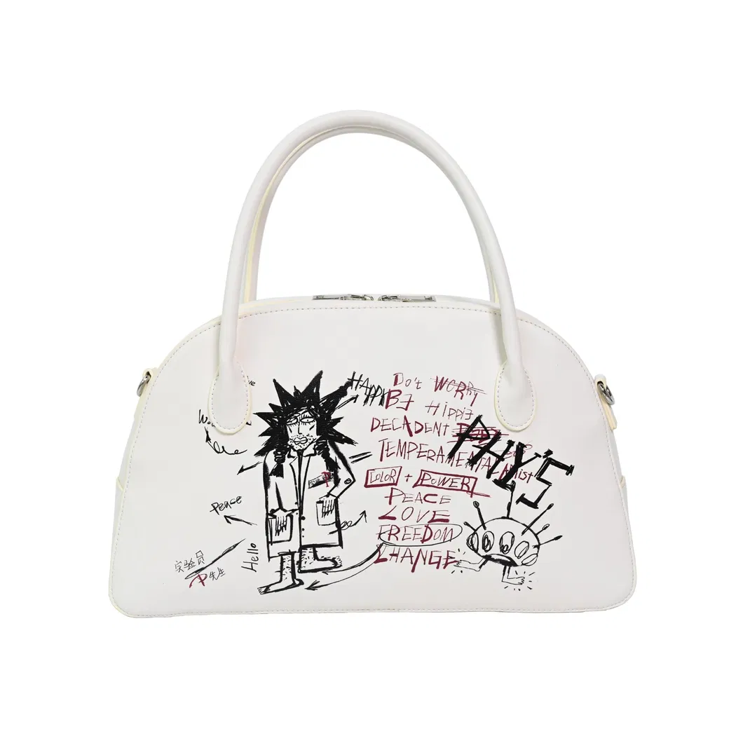 Elegant off-White Handbag Featuring Distinctive Japanese Design Elements