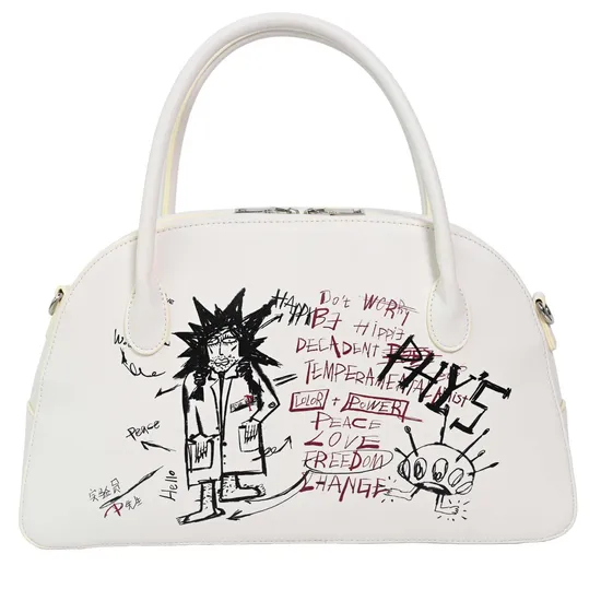 Chic off-White Handbag with Distinctive Japanese Design Elements