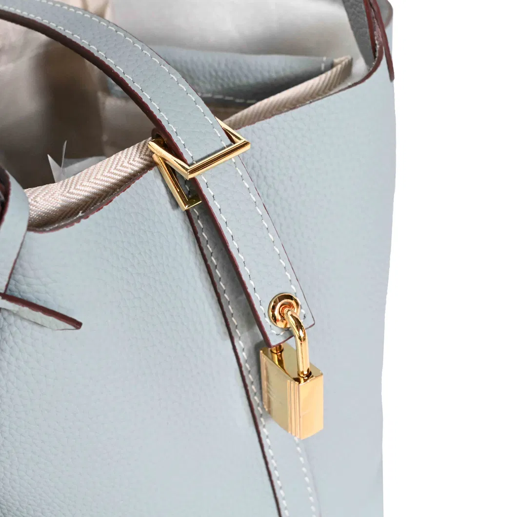 Luxury Grain Leather Bucket Bag Designer Handbag with Adjustable Crossbody Strap