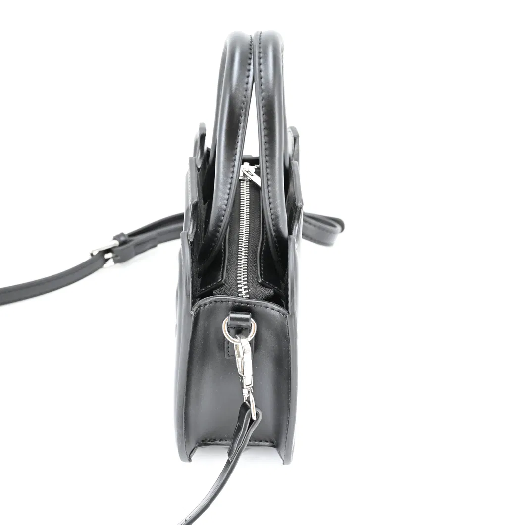 Sleek Black Handbag for Women: a Must-Have for Trendsetting Fashion
