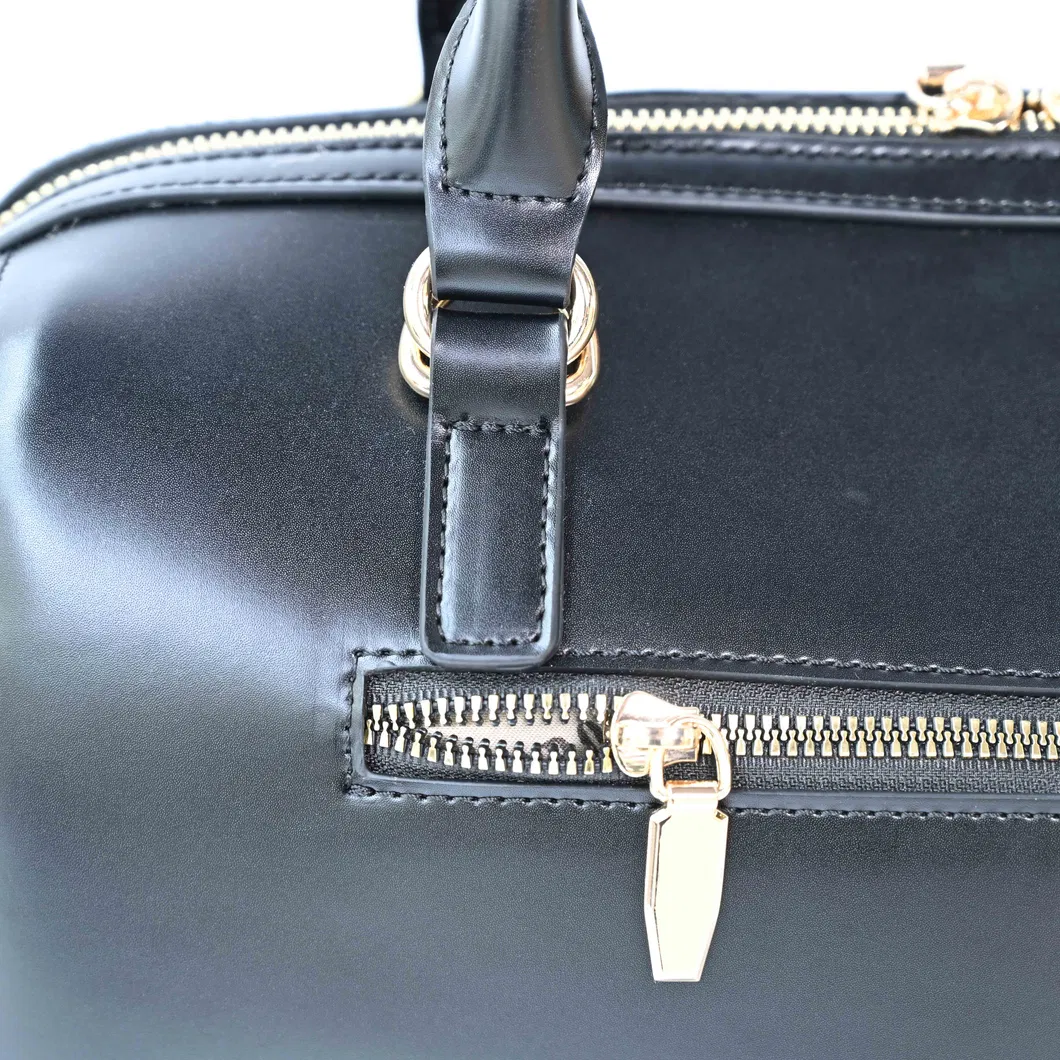 Modern Onyx Cylindrical Handbag with Sleek Style for The Contemporary Woman