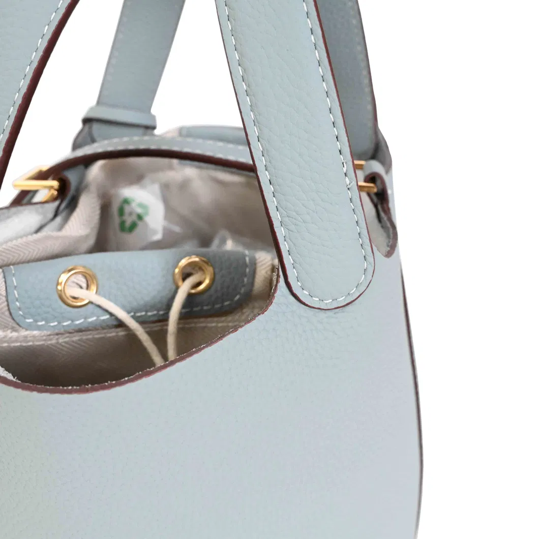Fashionable Top - Grain Leather Ladies&prime; Bucket Bag with Timeless Appeal
