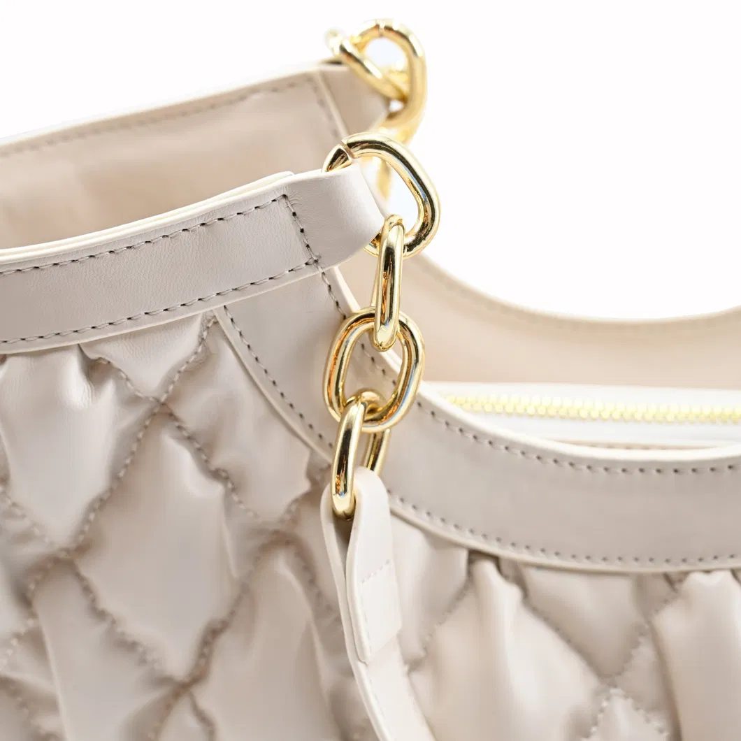 Stylish Chic Cloud Handbag with Sparkling Diamond Accents