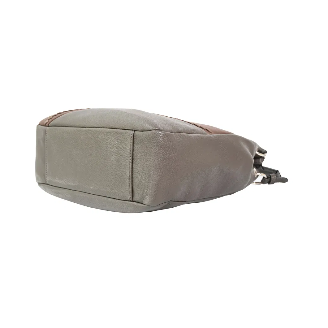 Elegant Chic Leather Handbag for The Modern Sophisticated Woman