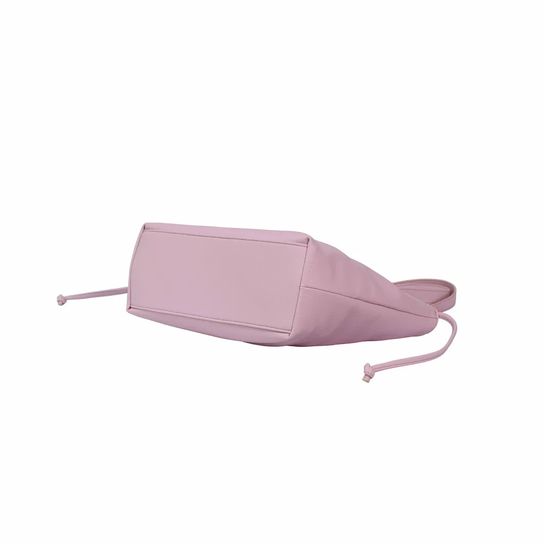 Chic Pink Leather Tote Bag for Trendy Fashion Enthusiasts