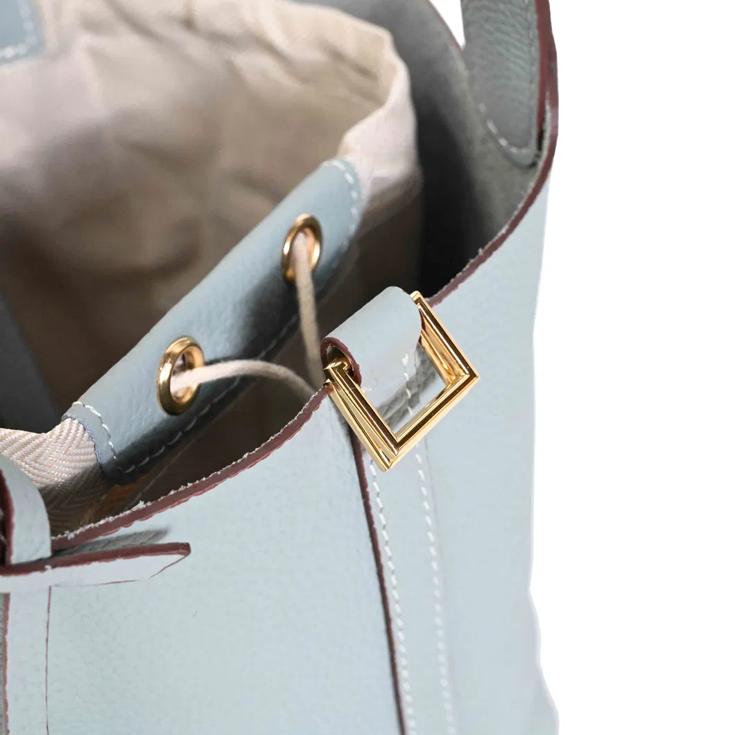 Luxury Grain Leather Bucket Bag Designer Handbag with Adjustable Crossbody Strap