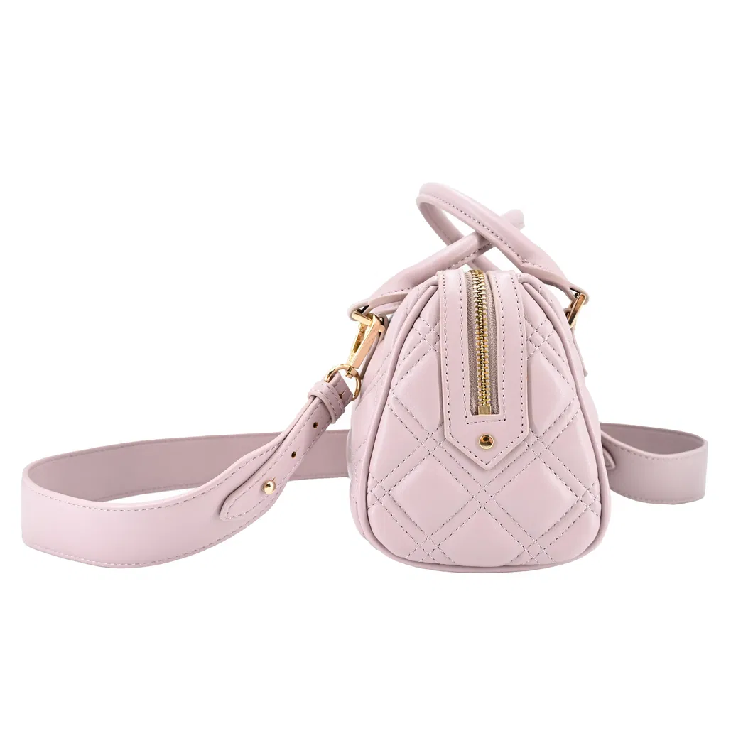 Chic Minimalist Bag with Bold Pink Highlights for Fashion-Forward Women