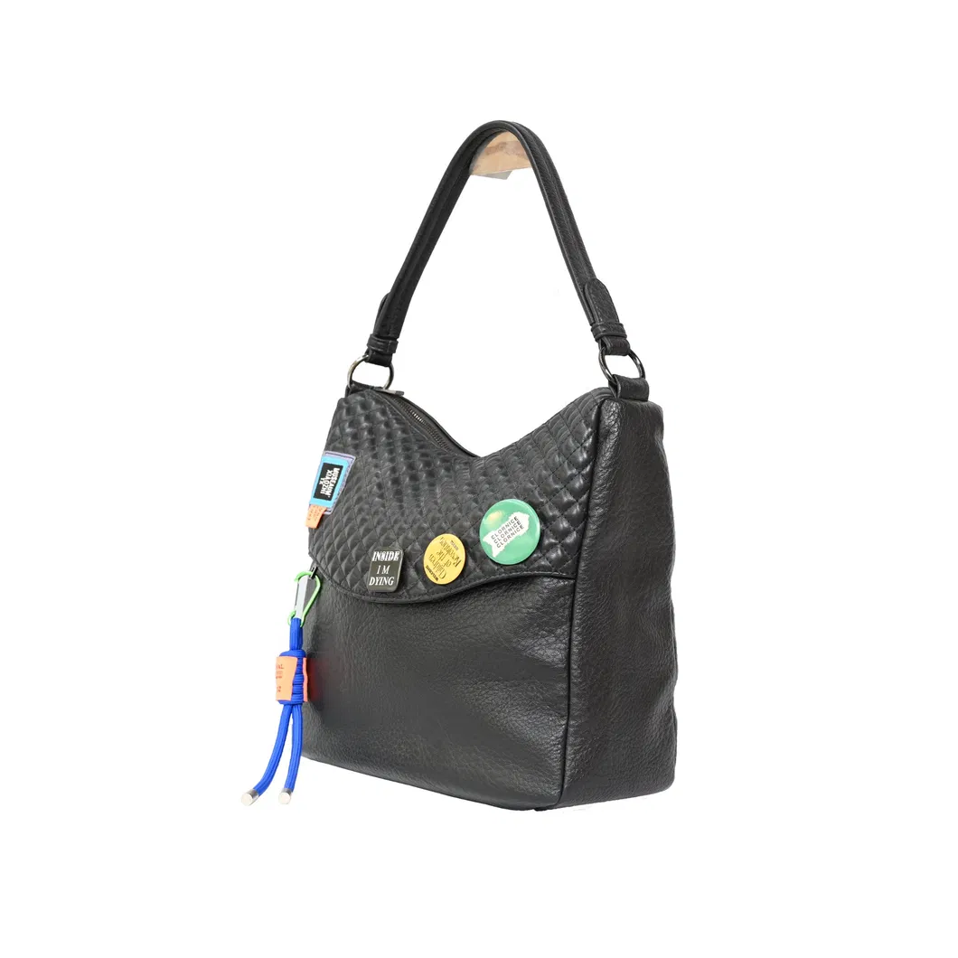 Chic Minimalist Crossbody Bag with Timeless Black PU Design for Everyday Style