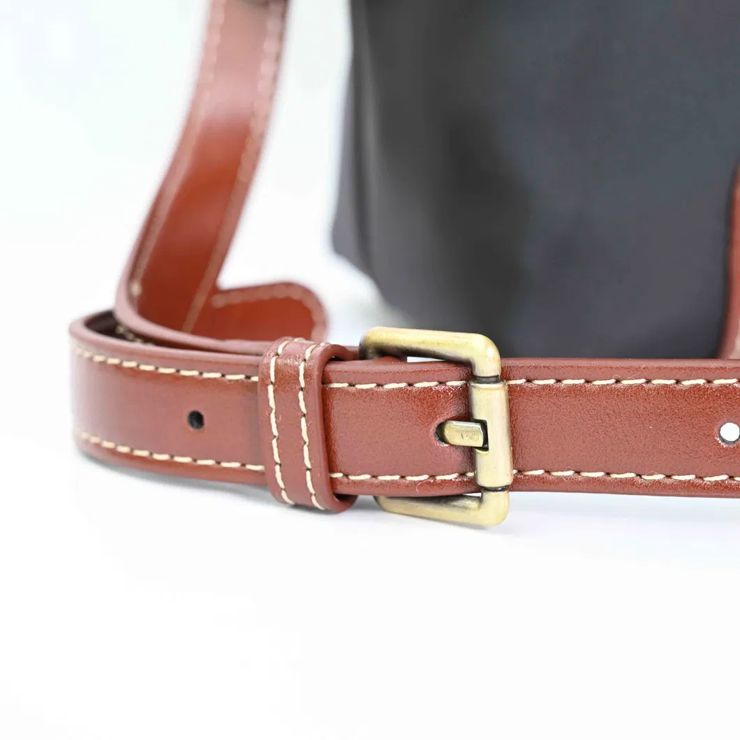Simple and Stylish Large Capacity Commuter Bag Leather Patchwork Crossbody Bag Computer Handbag