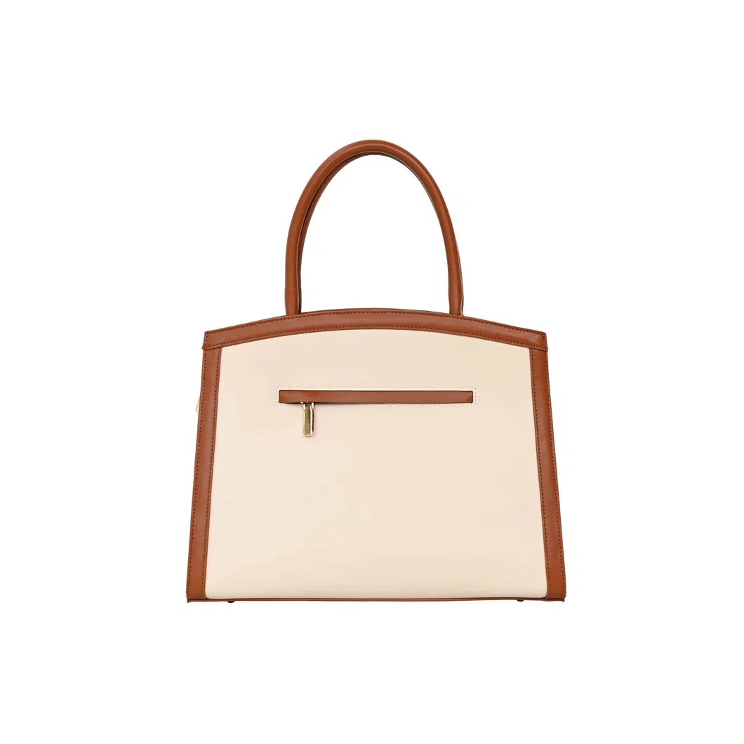 Elegant Brown Handbag: Timeless Style with Gold Buckle Accents