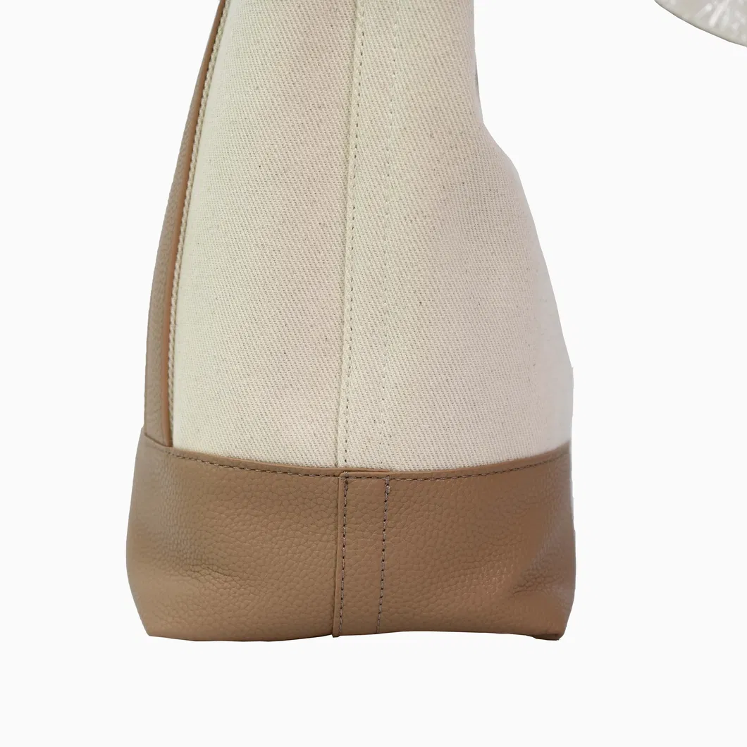 Elegant Brown Canvas Tote Bag - Minimalist Style for Everyday Essentials