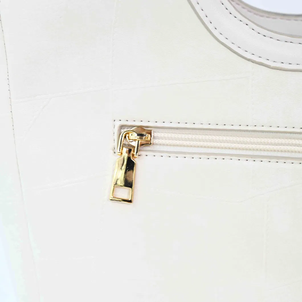 Chic PU Leather Handbag for Stylish Modern Women