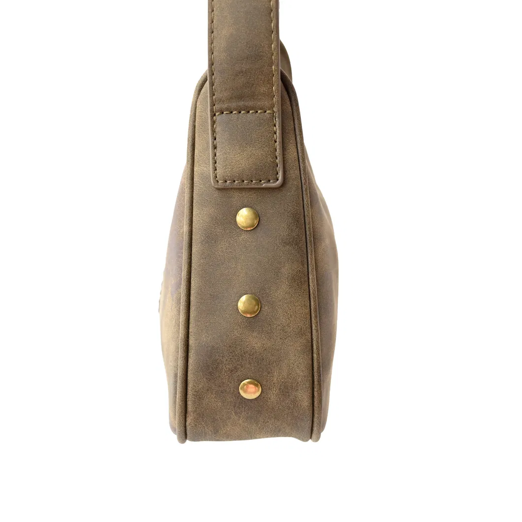 Chic Brown Crossbody Bag: Vintage-Inspired Style for The Contemporary Woman