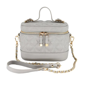 Chic Women′s Bucket Handbag with Elegant Chain Strap