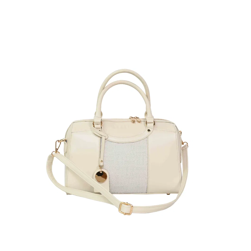 Elegant off-White Handbag for Women with Modern Style