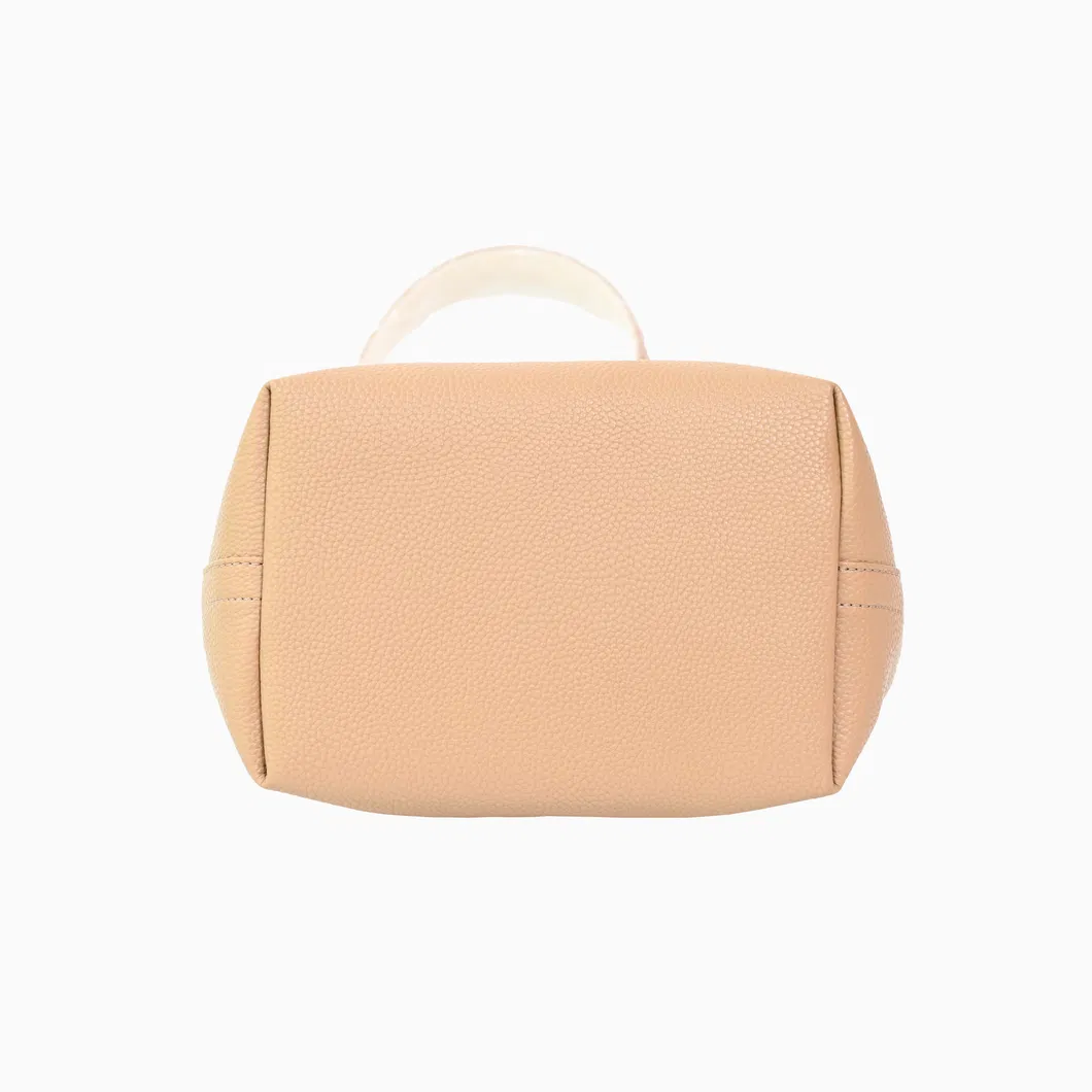 Elegant Brown Canvas Tote Bag - Minimalist Style for Everyday Essentials