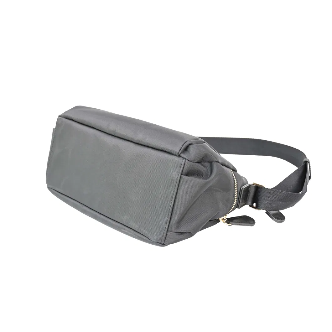 Chic Lady&prime;s Commuter Shoulder Bag for Outdoor Adventures