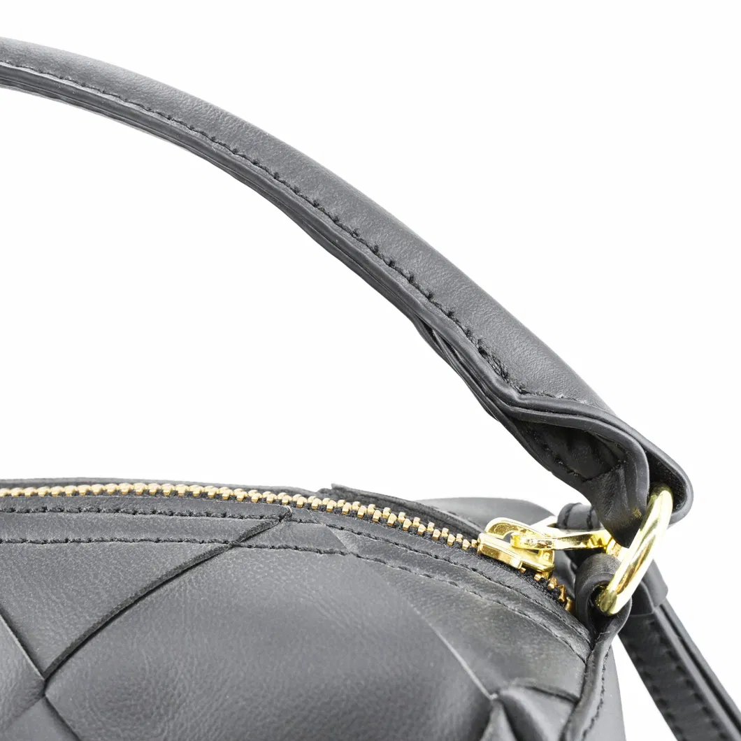 Elegant Black PU Handbag with Chic Square Checkered Design