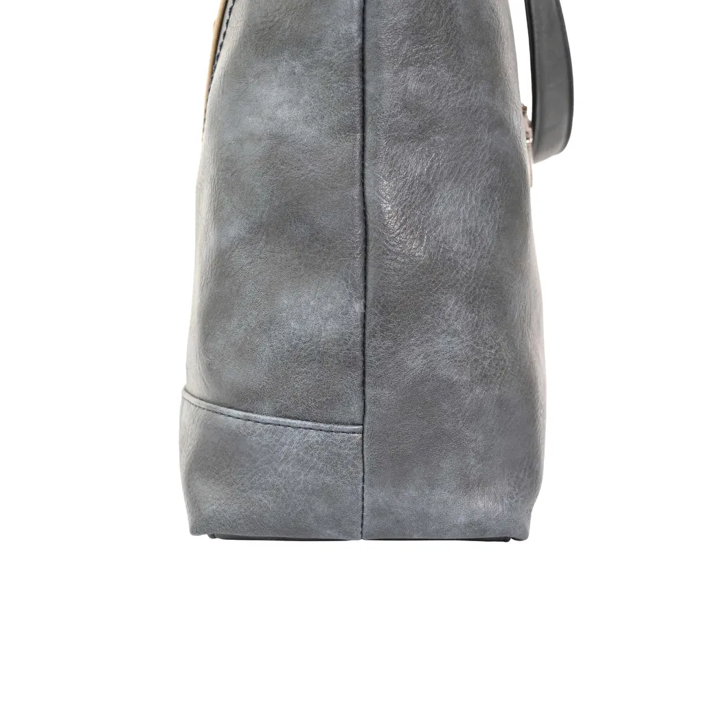 Stylish Leather Handbag for Women - Chic Underarm Design for Everyday Use