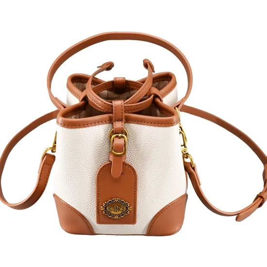 Stylish Brown Women′s Small Backpack for Trendy Outings