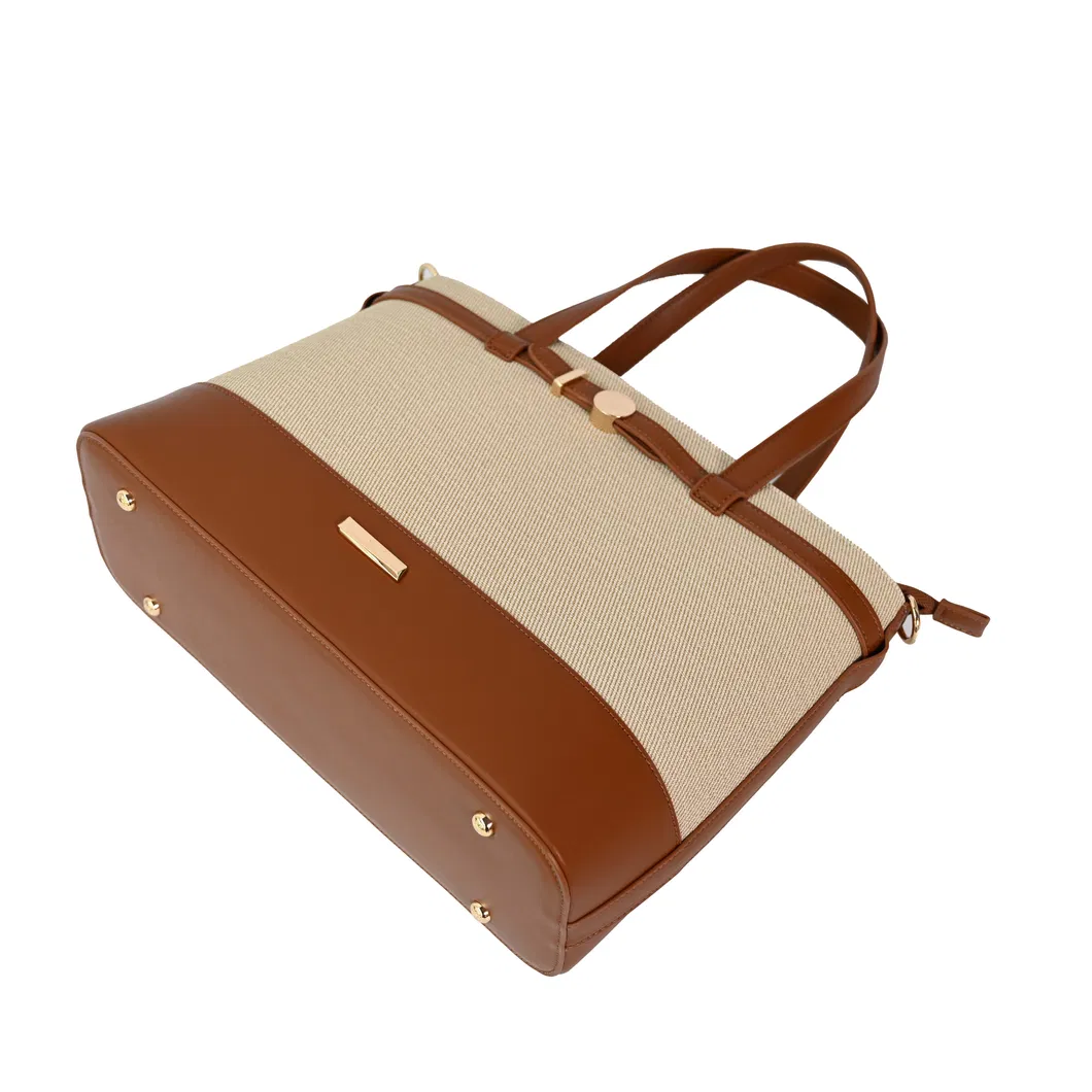Stylish Brown Zippered Shoulder Bag for Women: Chic and Versatile
