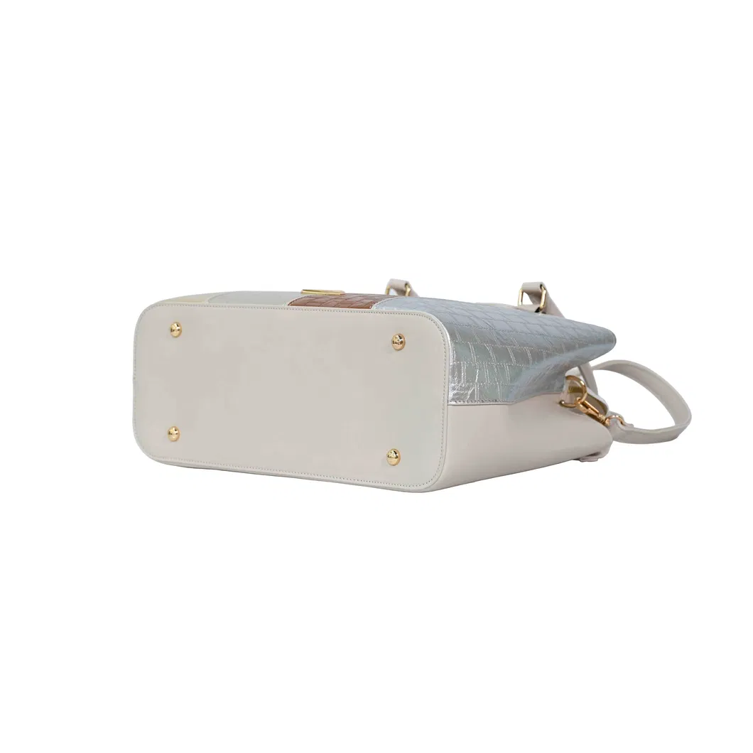 Elegant and Simple Ladies&prime; Handbag with off-White Accents