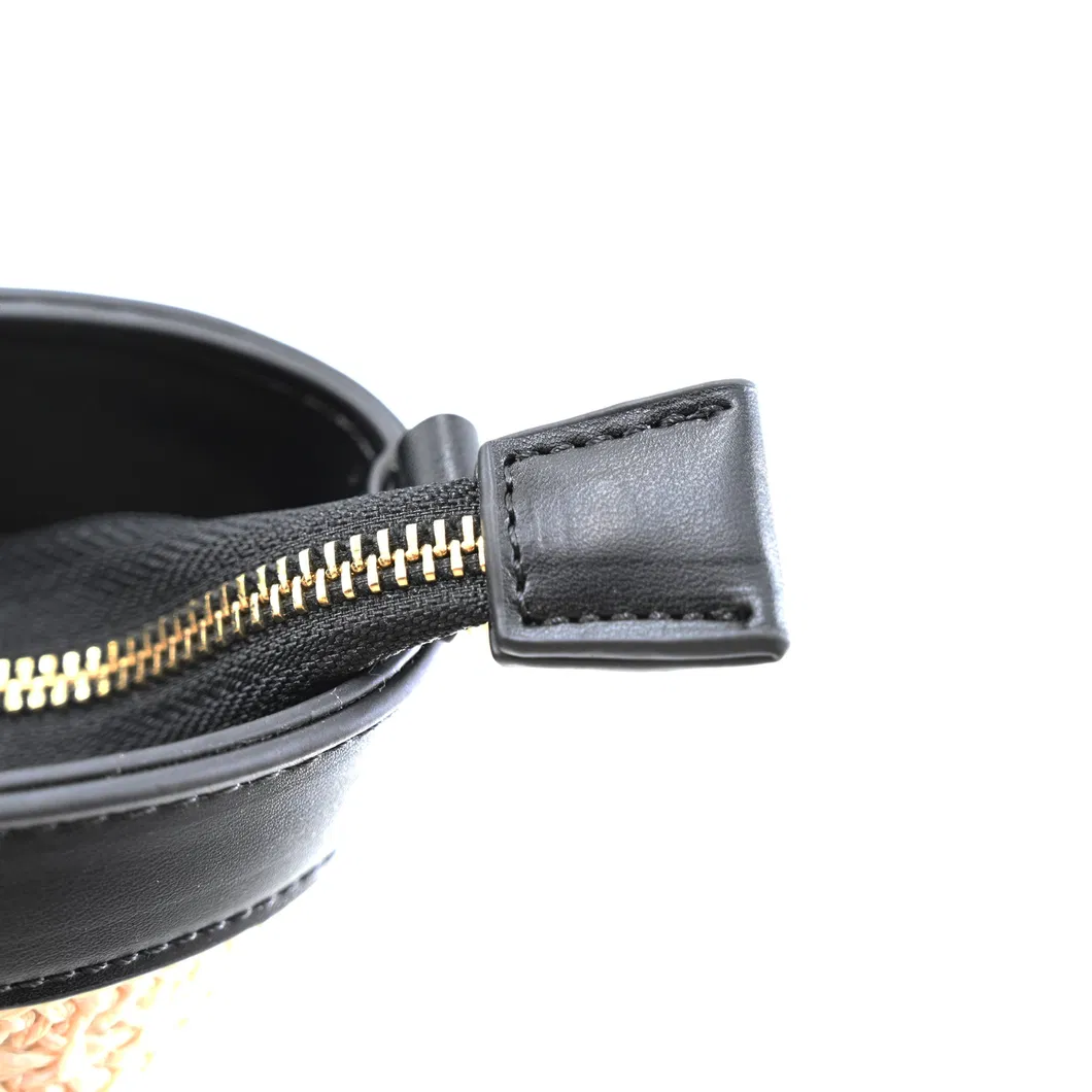 Minimalist Bamboo Handle Tote Bag for Women: Effortlessly Chic