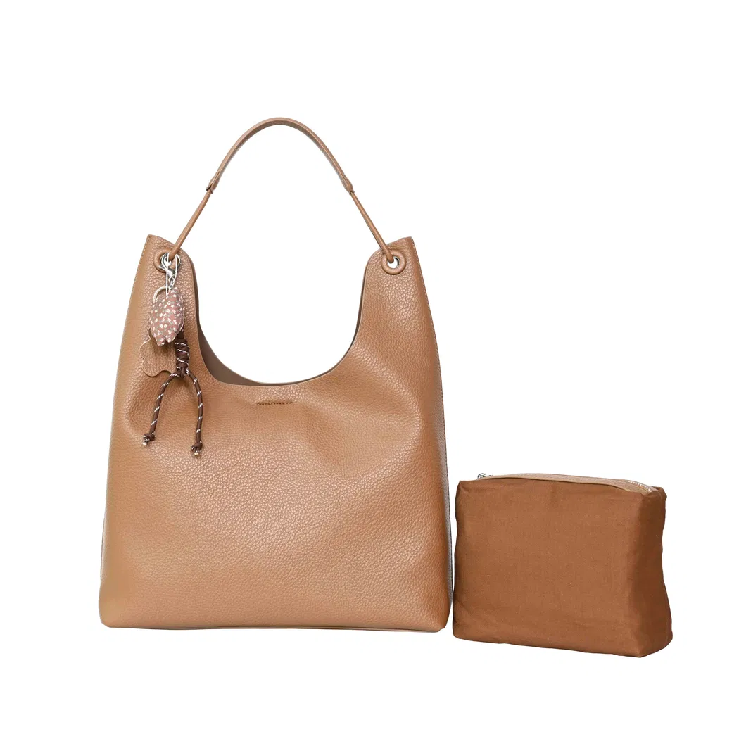 Stylish Large Capacity Leather Underarm Handbag for Everyday Use