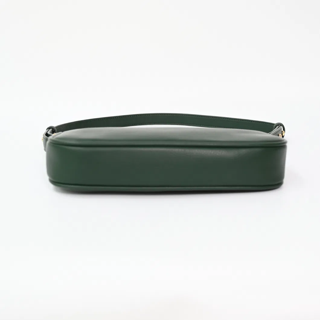 Chic Leather Shoulder Bag with Everyday Elegance for Women