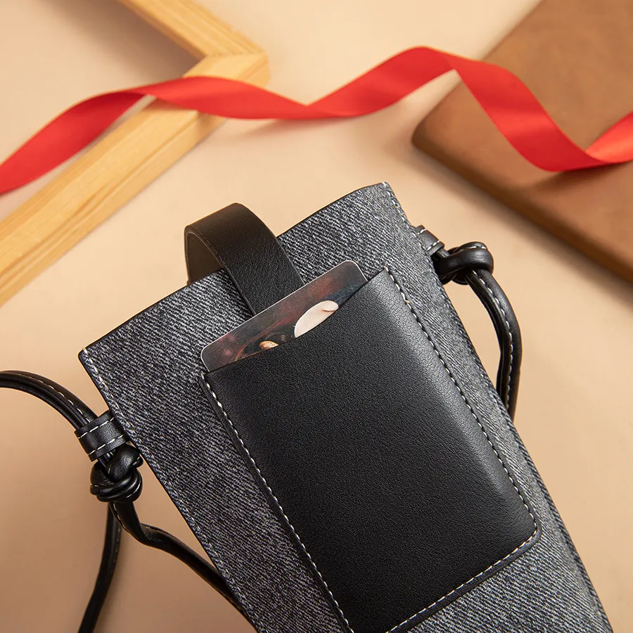 Stylish Minimalist Portable Canvas Storage Pouch for Organizing
