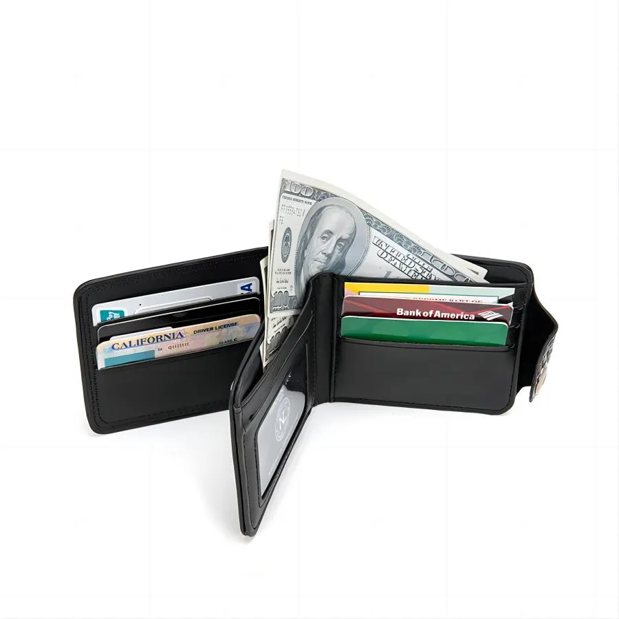 Sophisticated Texture and Retro Charm - Men&prime;s Wallet in Black and Brown
