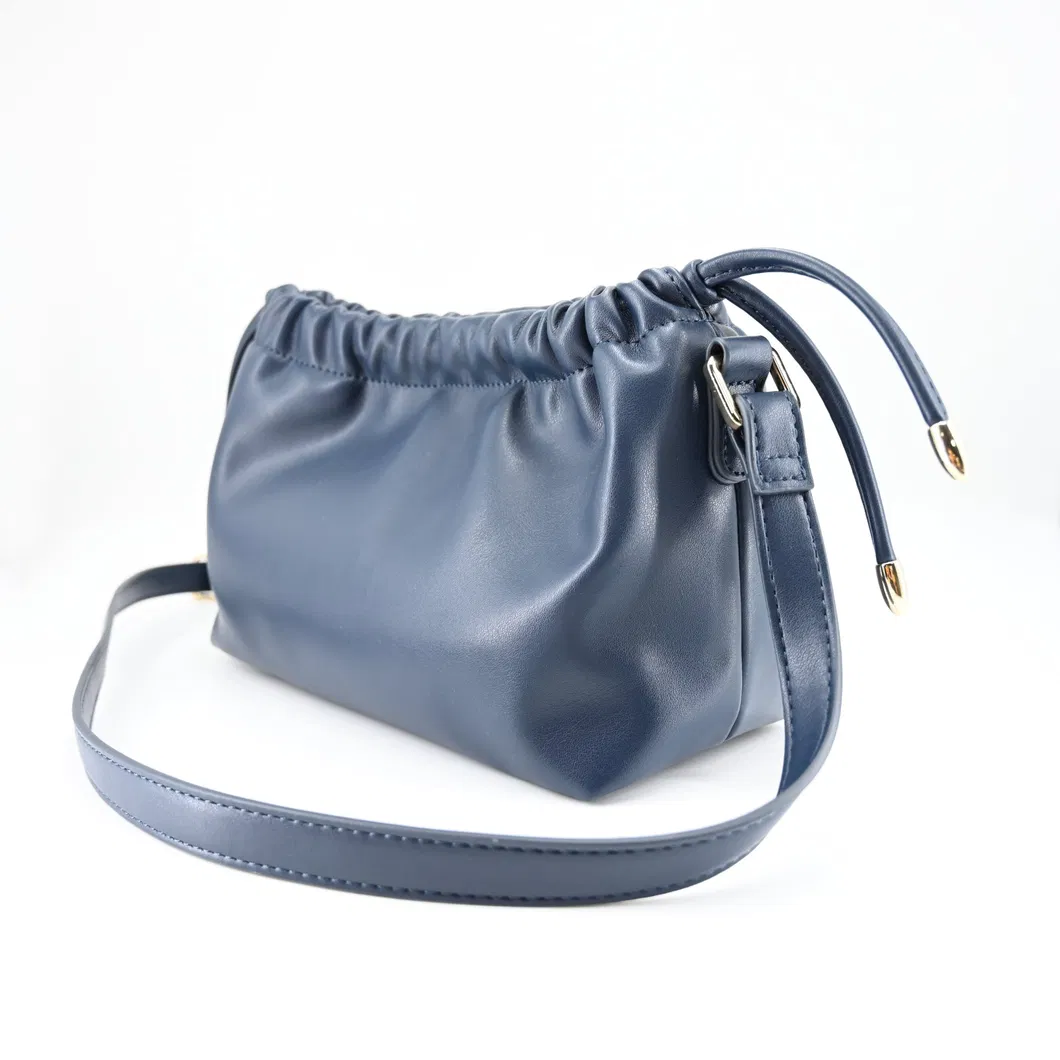 Effortlessly Stylish Women&prime;s Crossbody Bag for Daily Convenience