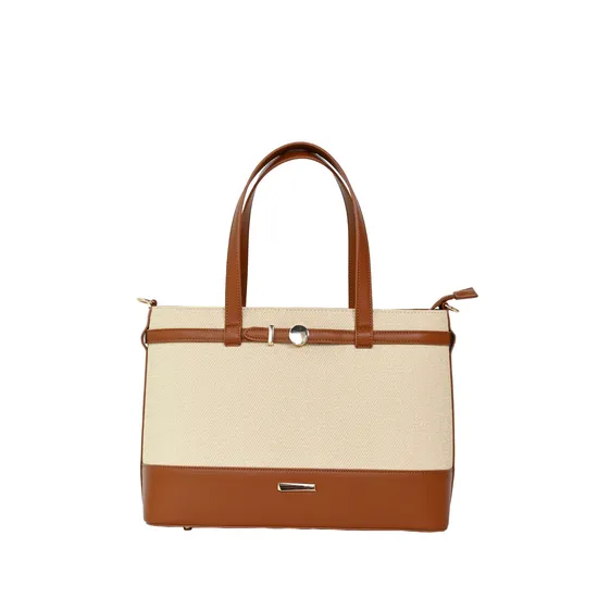 Timeless Brown Leather Shoulder Bag: Chic Design Meets Practical Elegance