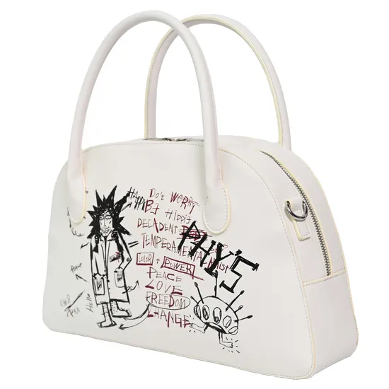 Elegant off-White Handbag Featuring Distinctive Japanese Design Elements