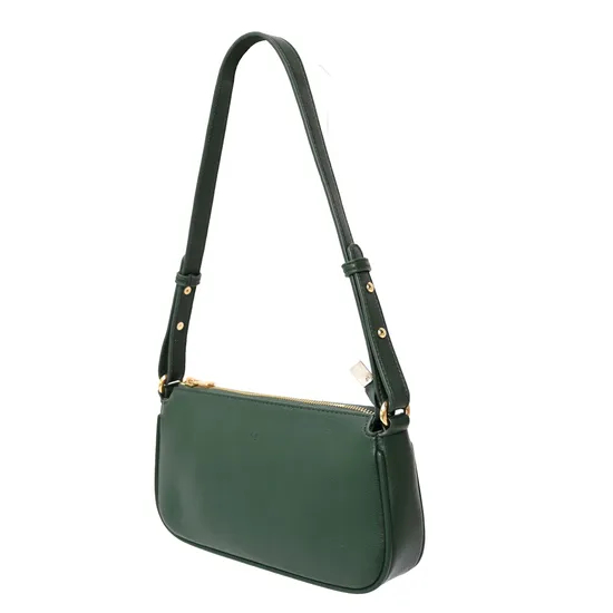 Elegant Leather Shoulder Bag for Everyday Style and Function