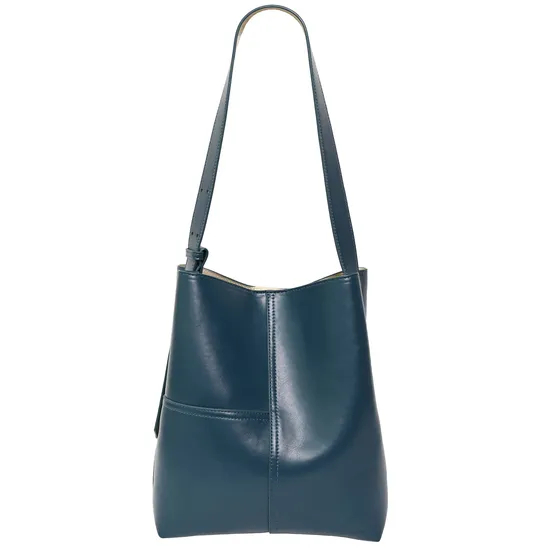 Chic Ergonomic Black Handbag for Women′s Everyday Comfort