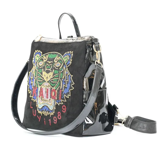 Trendy Women′s Backpack with Distinctive Diamond Tiger Artwork